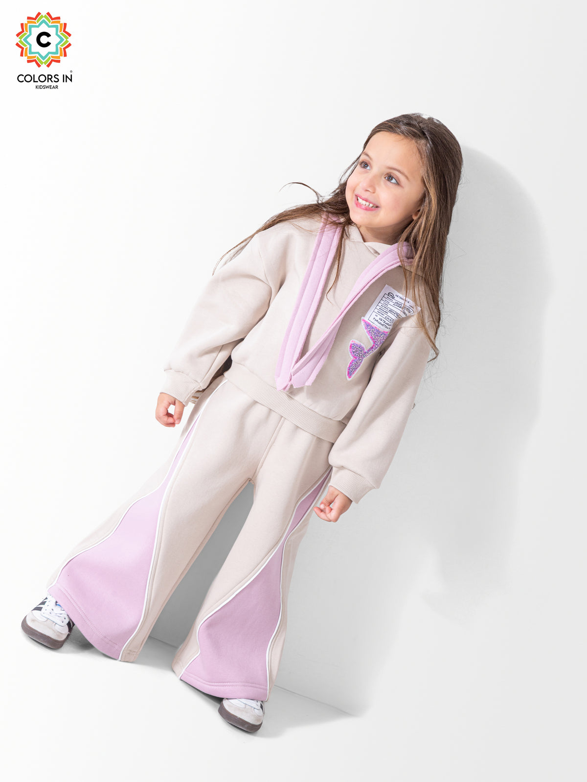 Girls suit