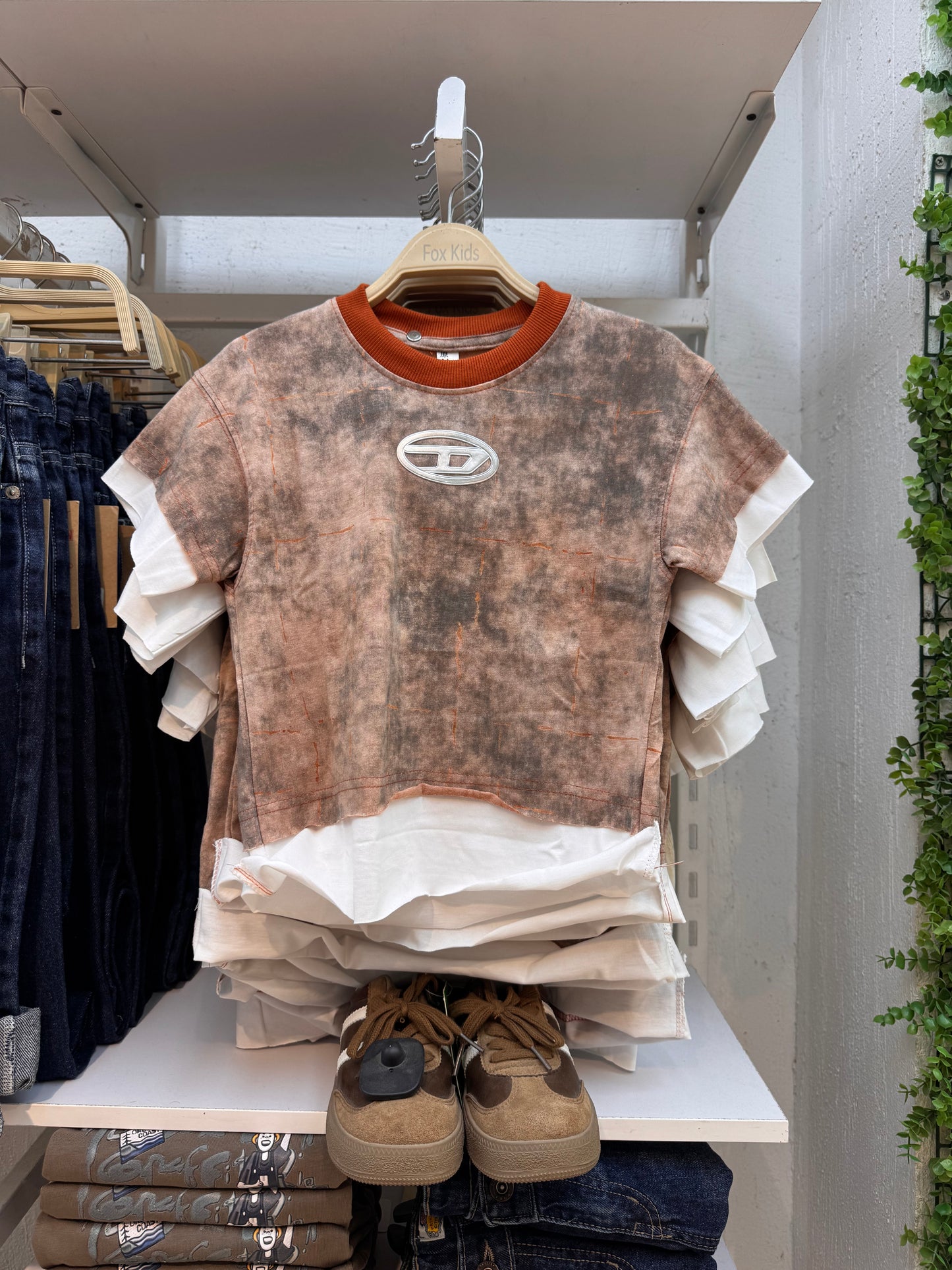 Bright Fox Kids children's T-shirt with colorful animal print, comfortable cotton fabric, perfect for young kids.
